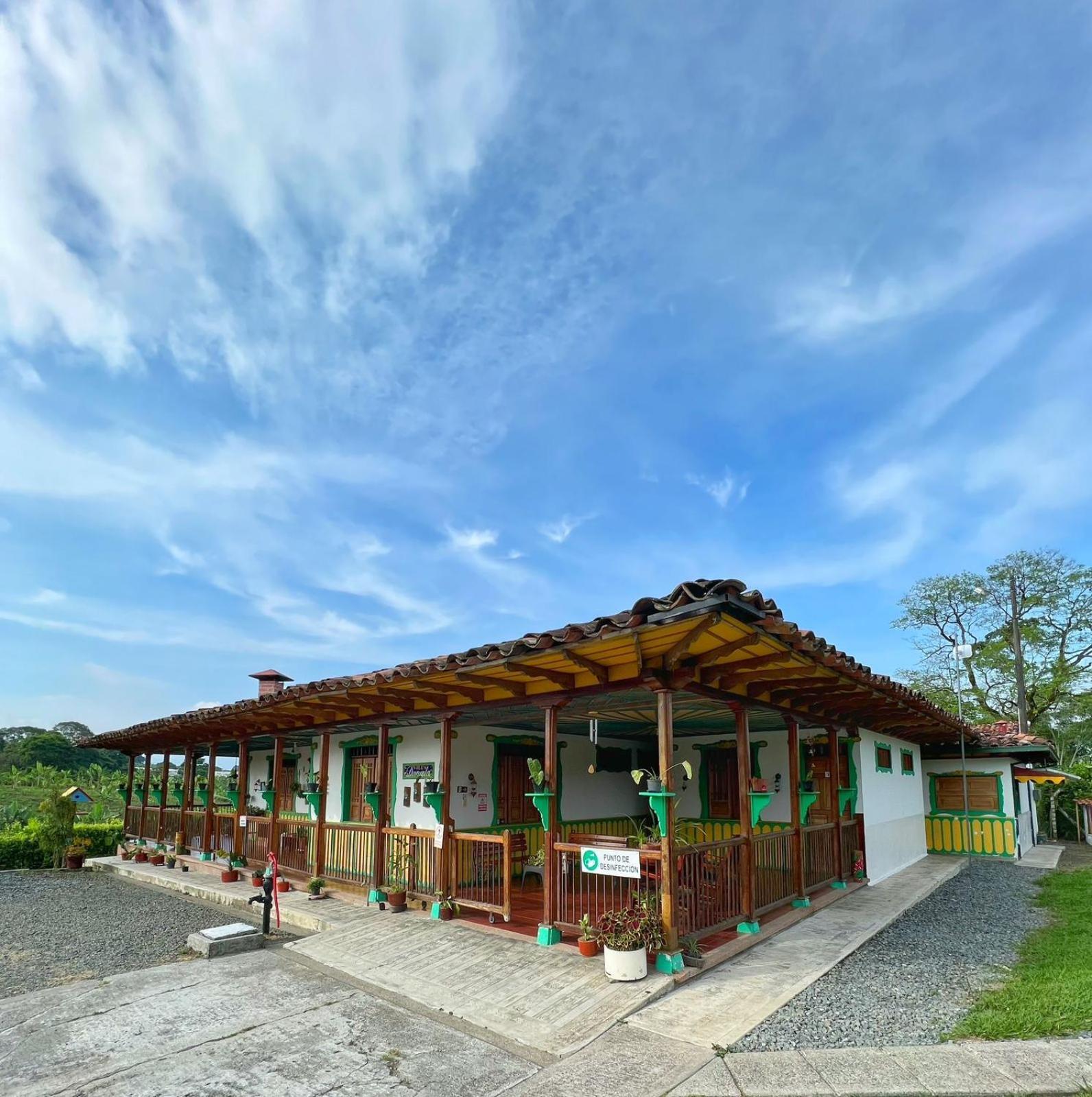 Hotel Casa Lemar Quimbaya Exterior foto